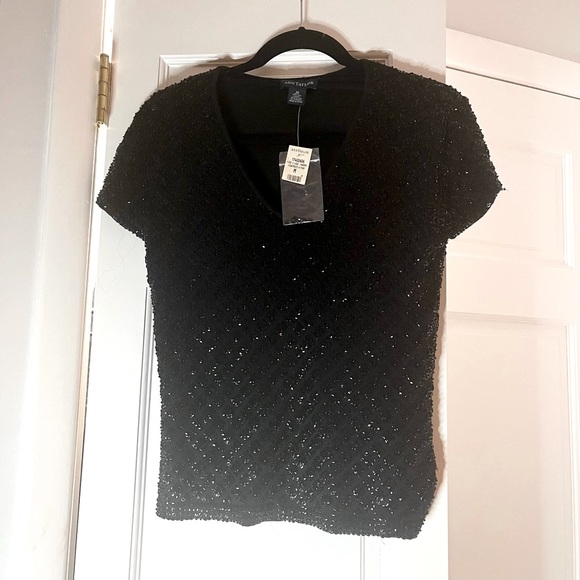 🖤 Ann Taylor 100% Silk Black Sequin Blouse - Picture 2 of 8